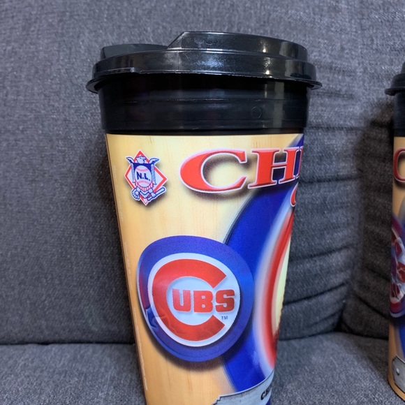 NWOT Chicago Cubs lenticular cups - Picture 3 of 10
